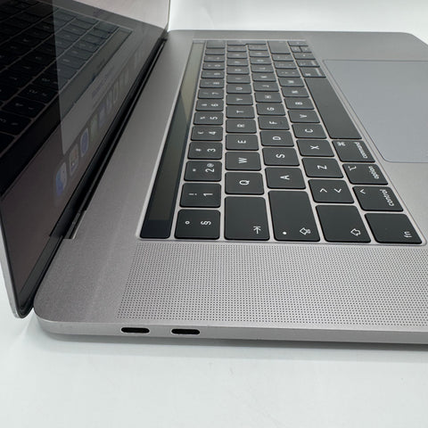 Begagnad - MacBook Pro (15-inch, 2018)