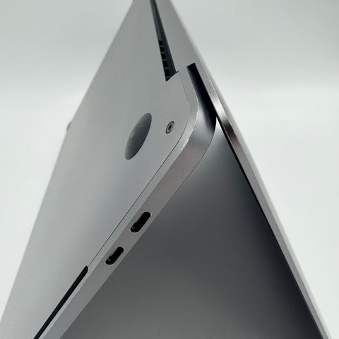 Begagnad - MacBook Pro (13-inch,2019, Four Thunderbolt 3 ports)