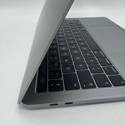 Begagnad - MacBook Pro (13-inch,2019, Four Thunderbolt 3 ports)
