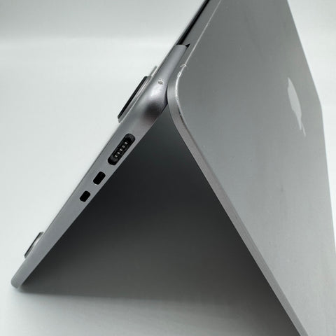 Begaganad MacBook Air (13 tum, M2, 2022) Begagnad Dator Begagnad MacBook Air M2 | Billigt | Bra köp | Bra Skick