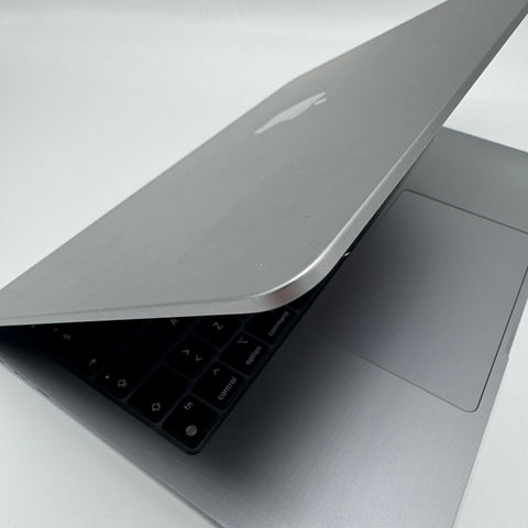 Begaganad MacBook Air (13 tum, M2, 2022) Begagnad Dator Begagnad MacBook Air M2 | Billigt | Bra köp | Bra Skick