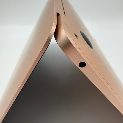 Begagnad - MacBook Air (Retina, 13 inch, 2020) Guld Begagnad Dator Begagnad - MacBook Air (13-inch, Early 2020) - Begagnad MacBook Air