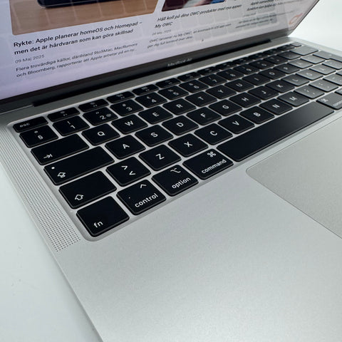 Begagnad - MacBook Air (Retina, 13-tum, 2020) Begagnad Dator Begagnad - MacBook Air 2020