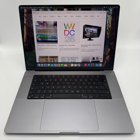 Begagnad - MacBook Pro MacBook Pro (16-inch, 2021, M1 Max) Begagnad Dator Begagnad - MacBook Pro MacBook Pro |  M1 Max | 64 GB | 2 TB