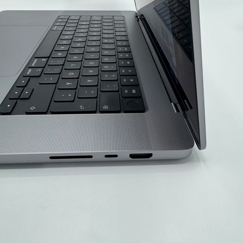 Begagnad - MacBook Pro MacBook Pro (16-inch, 2021, M1 Max) Begagnad Dator Begagnad - MacBook Pro MacBook Pro |  M1 Max | 64 GB | 2 TB