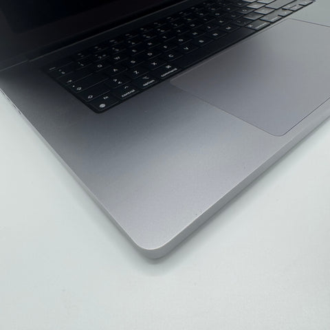 Begagnad - MacBook Pro MacBook Pro (16-inch, 2021) Begagnad Dator Begagnad MacBook Pro M1