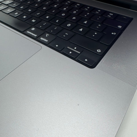 Begagnad - MacBook Pro MacBook Pro (16-inch, 2021) Begagnad Dator MacBook Pro M1 Begagnad