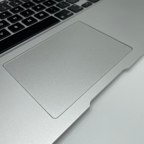 Nytt batteri En begagnad Macbook Air i nyskick!