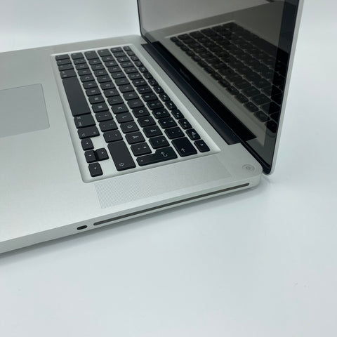 Begagnad MacBook Pro (15 tum, sen 2011) Begagnad Dator