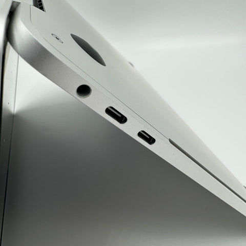 Skärm av 2018 års MacBook Pro som visar grafikinställningarna för Intel Iris Plus Graphics 655