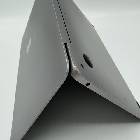 Begagnad - MacBook Air (Retina, 13-tum, 2019) Begagnad Dator Begagnad - MacBook Air 2019