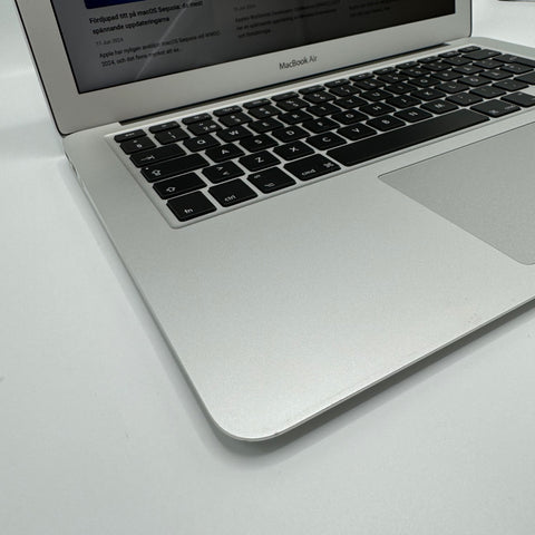 Begagnad - MacBook Air (13 inch, Early 2015)