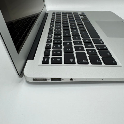 Begagnad - MacBook Air (13 tum, 2017)