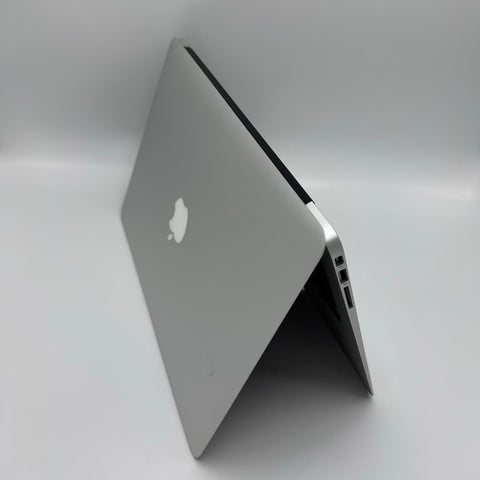 Begagnad - MacBook Air (13 tum, 2017)