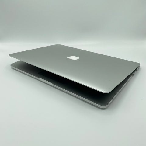 Begagnad - MacBook Pro (Retina, 15-inch, Late 2013) Begagnad Dator Begagnad - MacBook Air (13-inch, Early 2015) - Begagnad MacBook Air