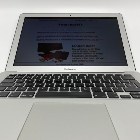 Begagnad - MacBook Air 13” (Mitten 2013) Begagnad Dator 