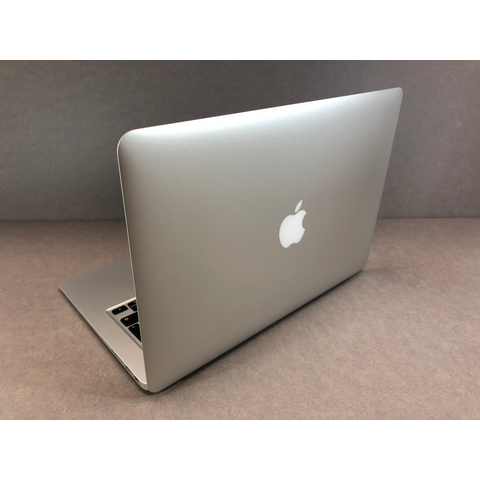 Begagnad - MacBook Air (13", tidig 2015) Begagnad Dator MacBook Air (13", tidig 2015)- Hyra MacBook Air Stockholm