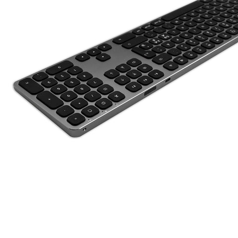 Satechi Trådlöst tangentbord för upp till 3 enheter - Nordisk Layout Tangentbord Satechi Trådlöst tangentbord m. bakgrundsbelysning - tangentbord mac
